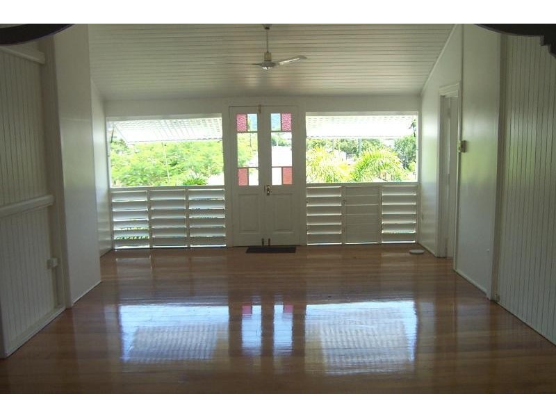 33 Upward Street, Parramatta Park QLD 4870