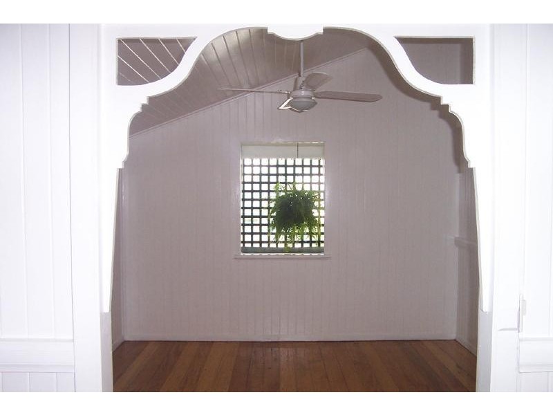 33 Upward Street, Parramatta Park QLD 4870