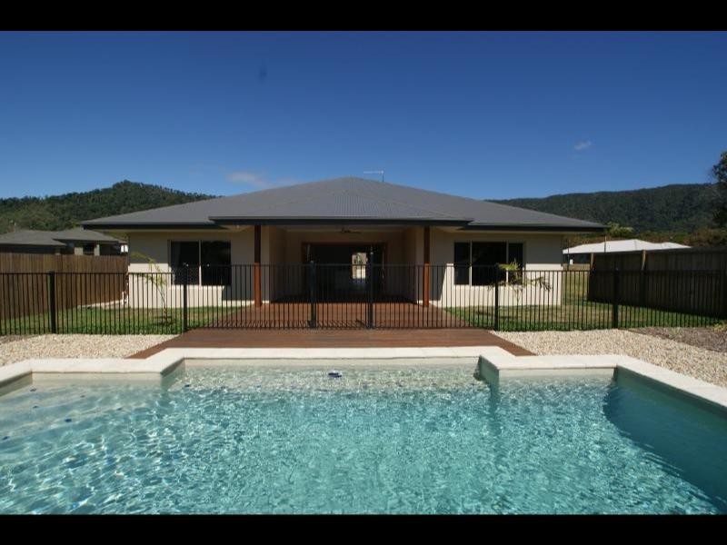 4 McAlister Drive, Kewarra Beach QLD 4879