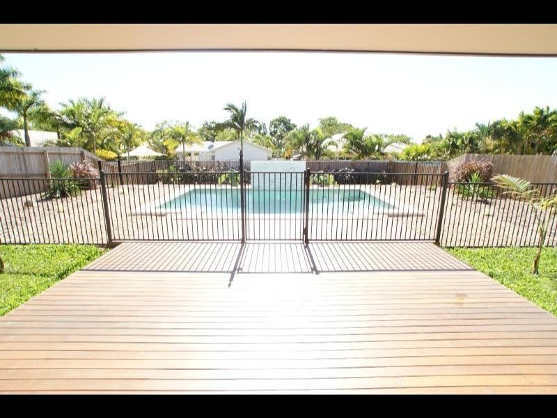 4 McAlister Drive, Kewarra Beach QLD 4879