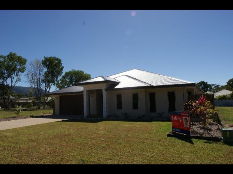 4 McAlister Drive, Kewarra Beach QLD 4879