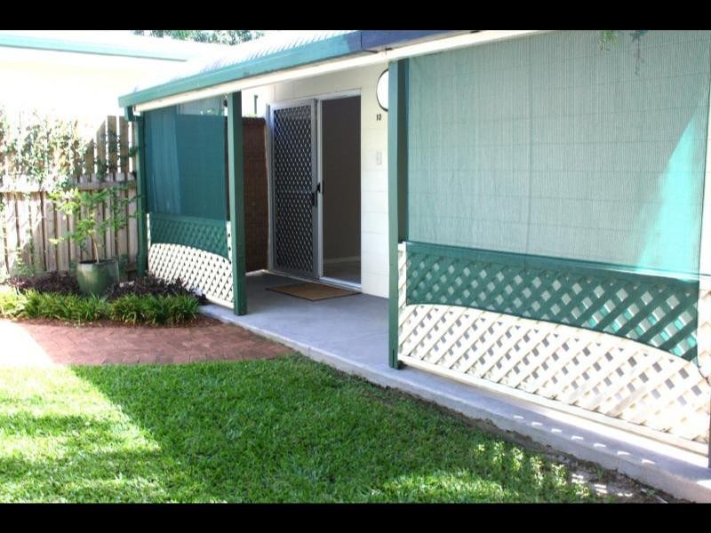 10/36 Old Smithfield Rd, Freshwater QLD 4870