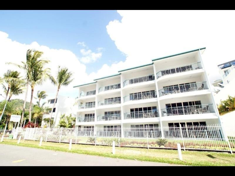 206/89 Vasey Esplanade, Trinity Beach QLD 4879