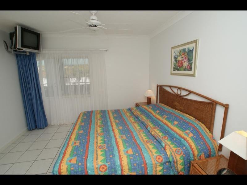 206/89 Vasey Esplanade, Trinity Beach QLD 4879
