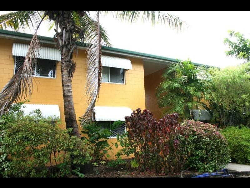 5/6 Chester Court, Manunda QLD 4870