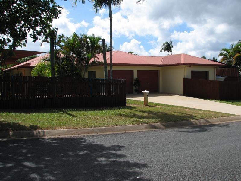 14 Laurel Avenue, Mount Sheridan QLD 4868