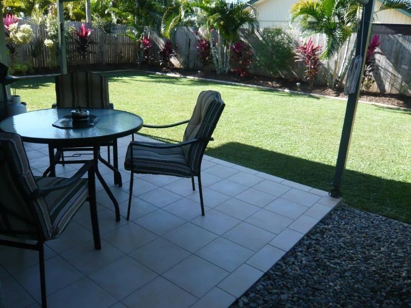 8 Kirra Close, Kewarra Beach QLD 4879