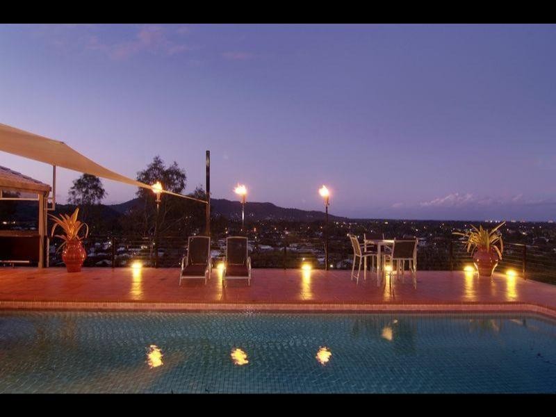 58 Koppen Terrace, Mooroobool QLD 4870