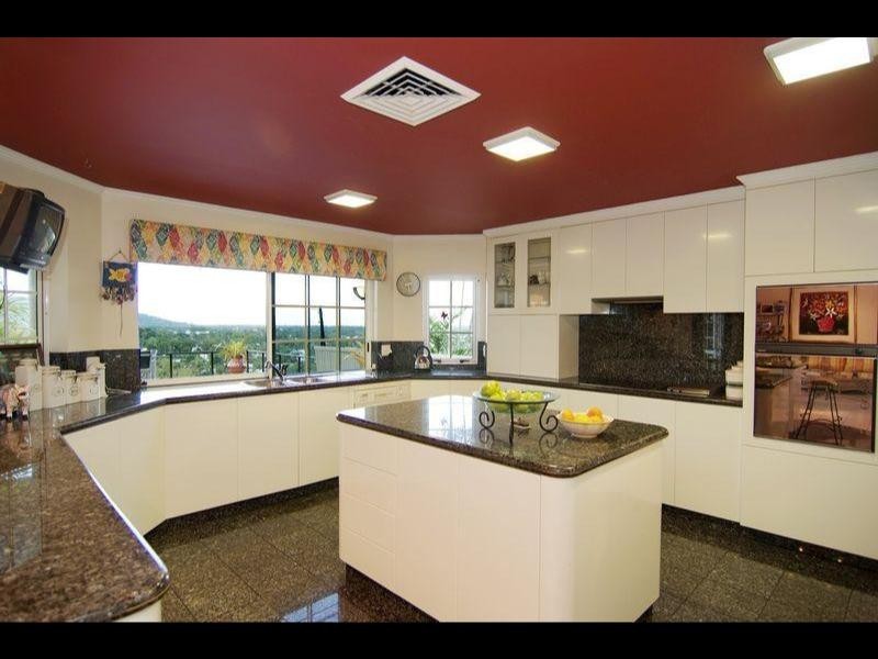 58 Koppen Terrace, Mooroobool QLD 4870