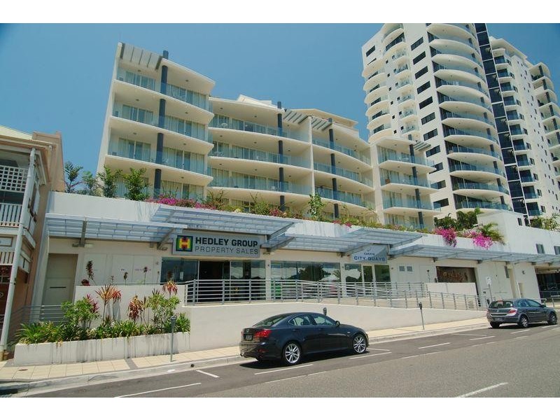 6 Lake Street, Cairns City QLD 4870