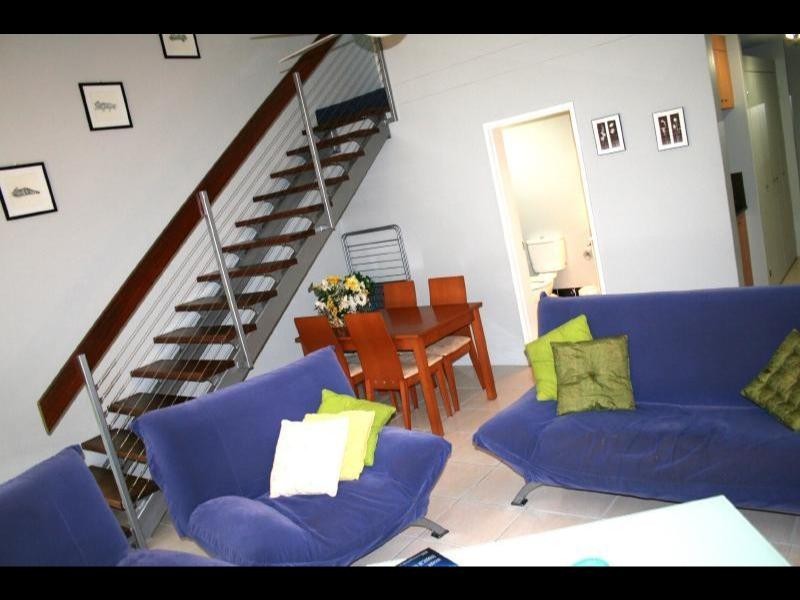 14/239 Lake Street, Cairns City QLD 4870