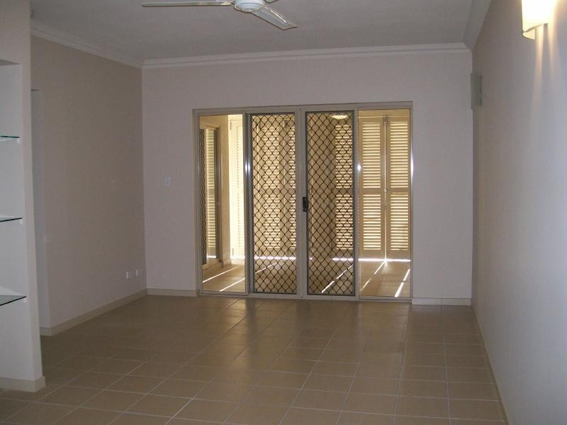 203/2-3 Centenary Close, Manunda QLD 4870