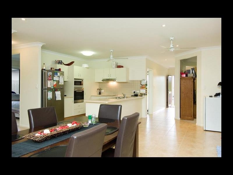 1 Keppel Place, Bentley Park QLD 4869