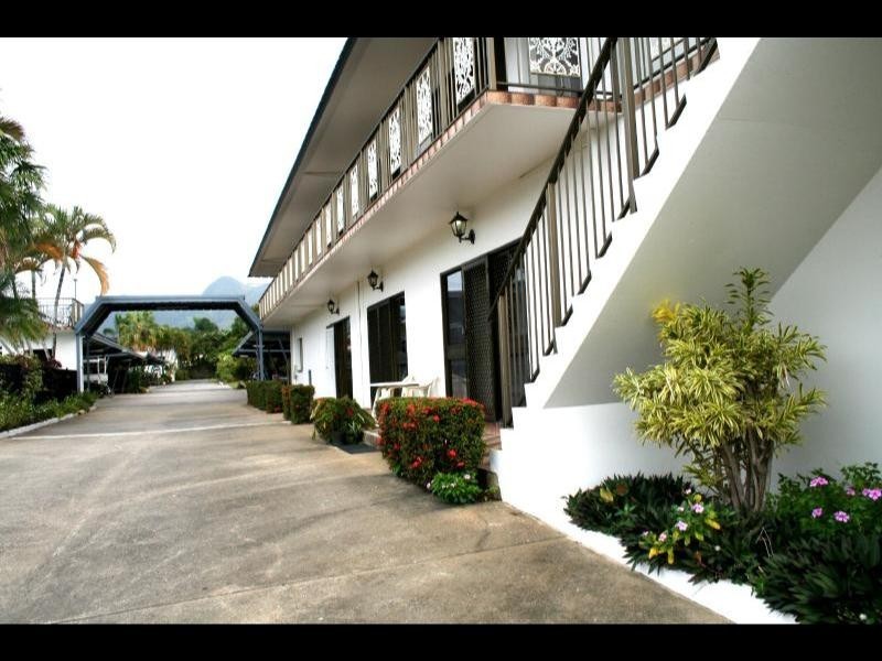 20/35 Bruce Highway, Bentley Park QLD 4869