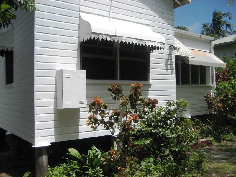 9 Edgar Street, Bungalow QLD 4870