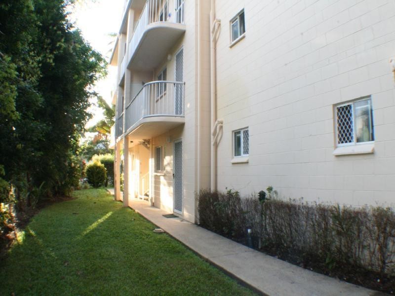 10/ 538 Varley St, Yorkeys Knob QLD 4878