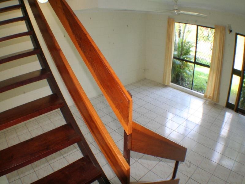 7/7 McPherson Close, Edge Hill QLD 4870