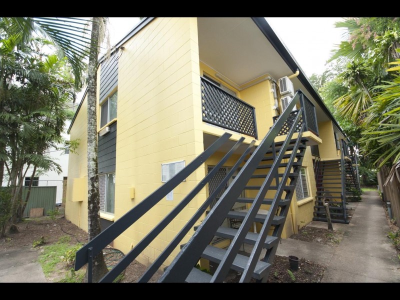 4/118 Pease Street, Manoora QLD 4870