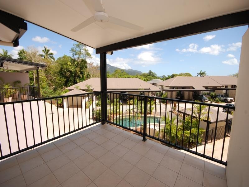 307/11 Charlekata Close, Freshwater QLD 4870