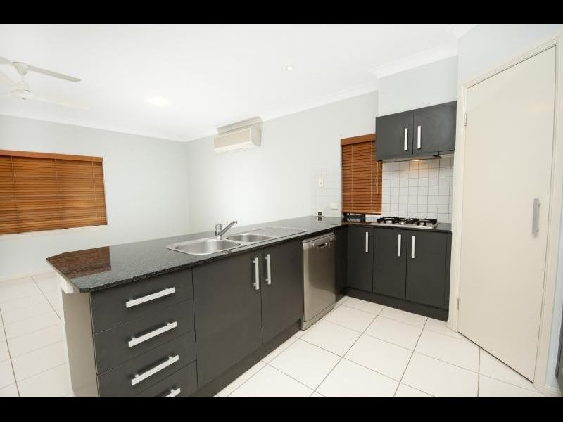 32 Messina Close, Kanimbla QLD 4870
