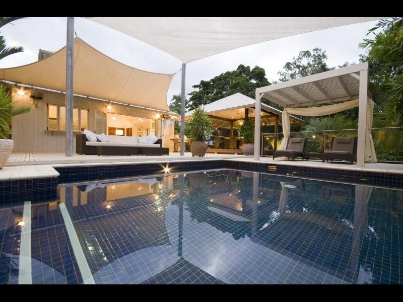 27/7 Tari Place, Trinity Beach QLD 4879