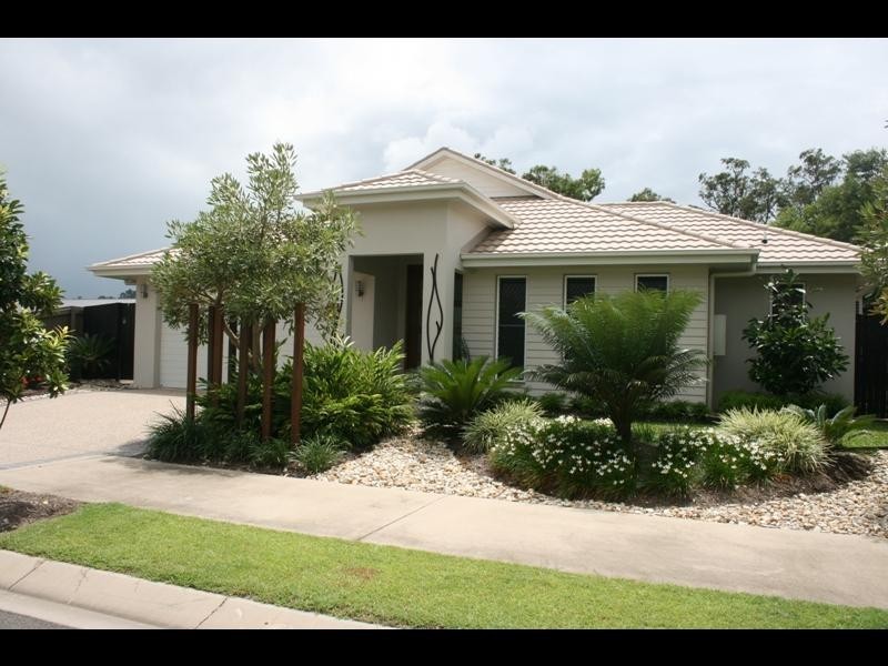 38 Norwood Crescent, Trinity Park QLD 4879