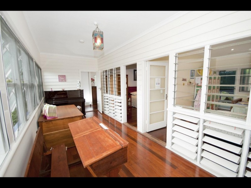 25 Hall Street, Edge Hill QLD 4870