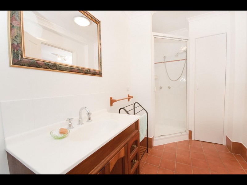 25 Hall Street, Edge Hill QLD 4870