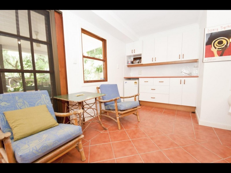 25 Hall Street, Edge Hill QLD 4870