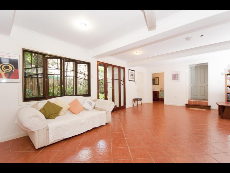 25 Hall Street, Edge Hill QLD 4870