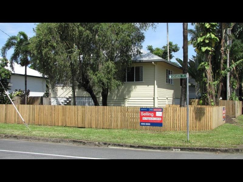 15 Shearer Avenue, Manunda QLD 4870