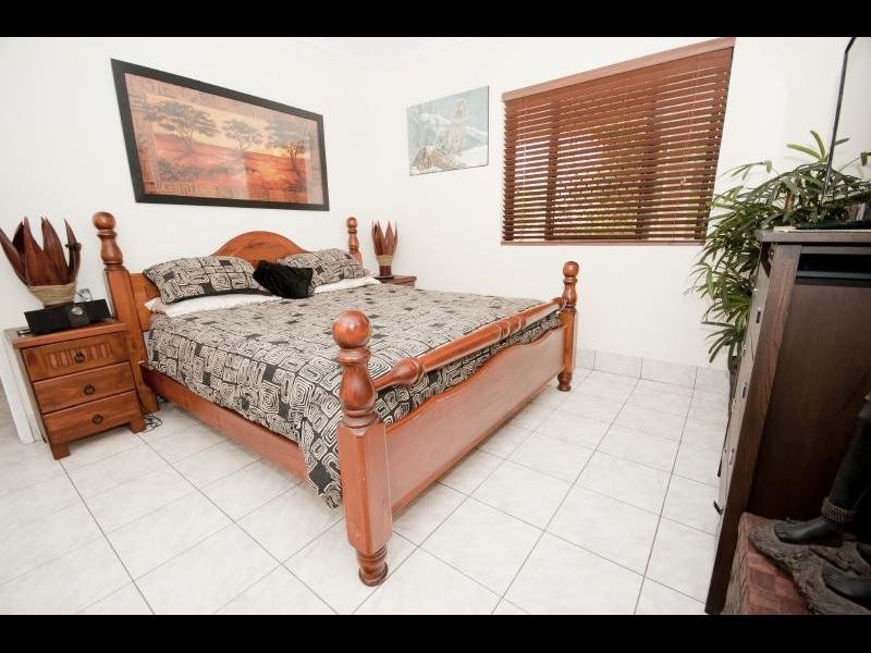 16 Sirius Street, Bentley Park QLD 4869