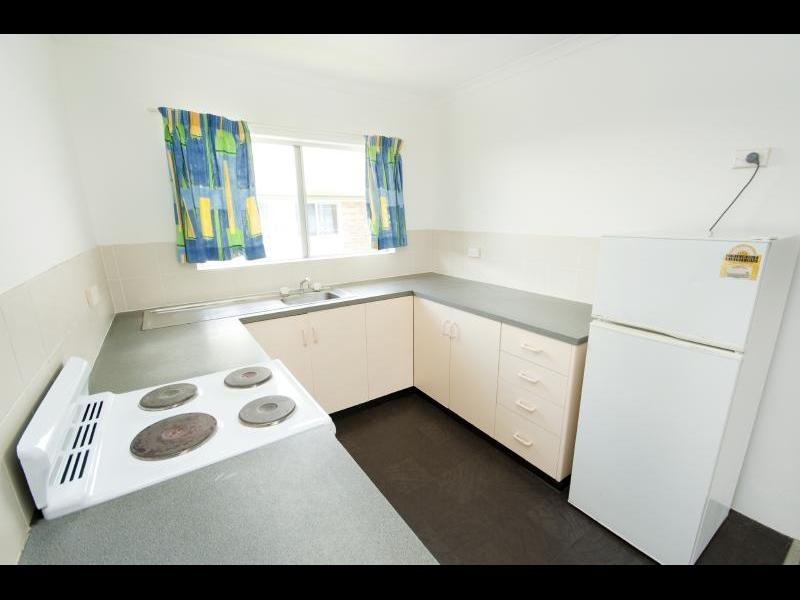 8/71 Little Pease Street, Manoora QLD 4870