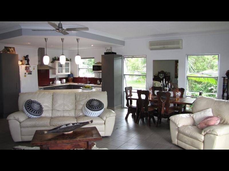 113 Greenslopes Street, Edge Hill QLD 4870