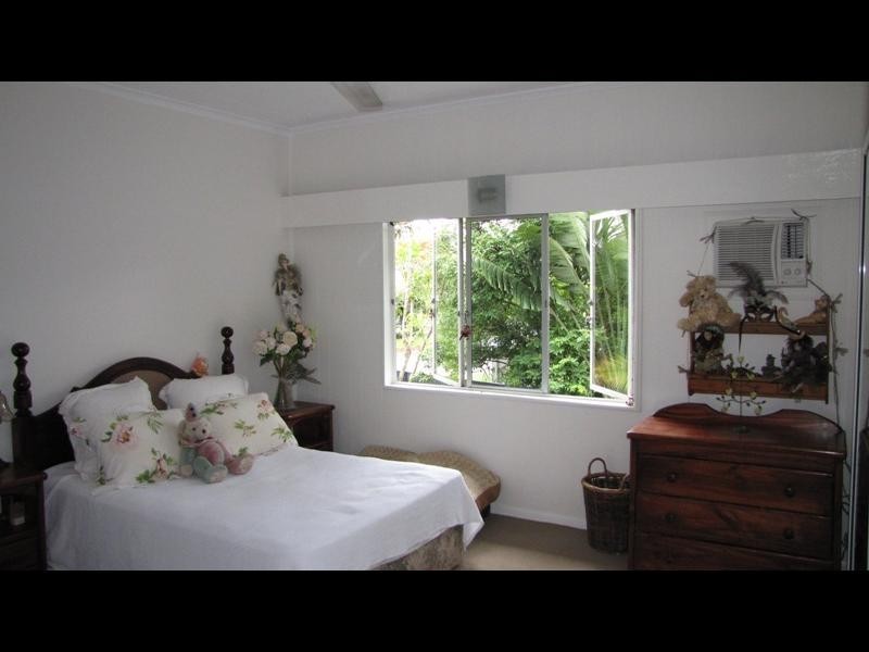113 Greenslopes Street, Edge Hill QLD 4870