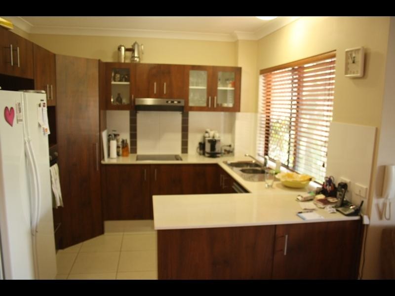 66/1 Robson Street, Mooroobool QLD 4870
