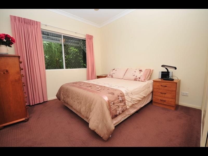 52/8 Munro Terrace, Mooroobool QLD 4870