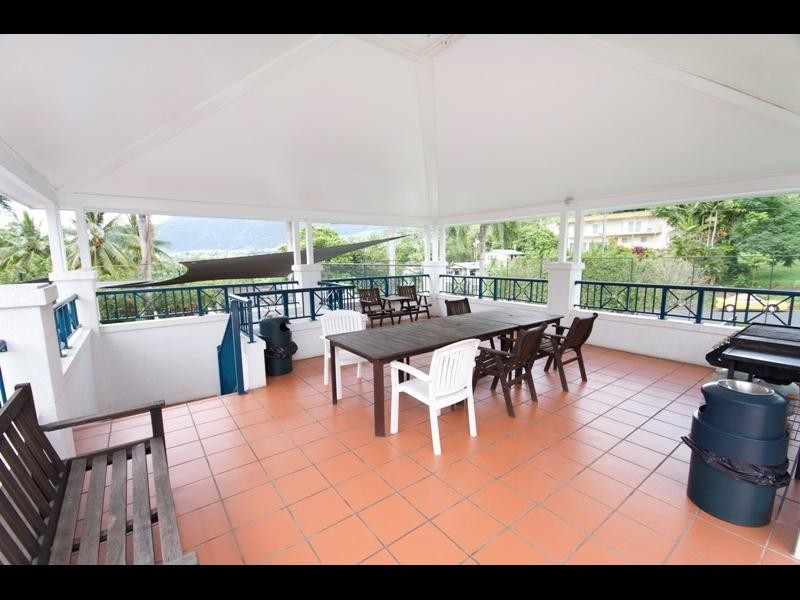 52/8 Munro Terrace, Mooroobool QLD 4870