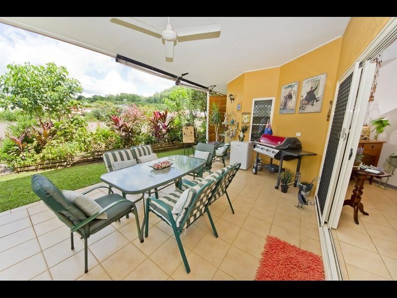 81 Michaelangelo Drive, Redlynch QLD 4870
