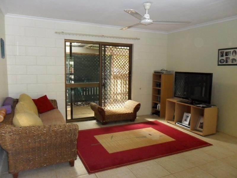 1 Norilla Close, Caravonica QLD 4878