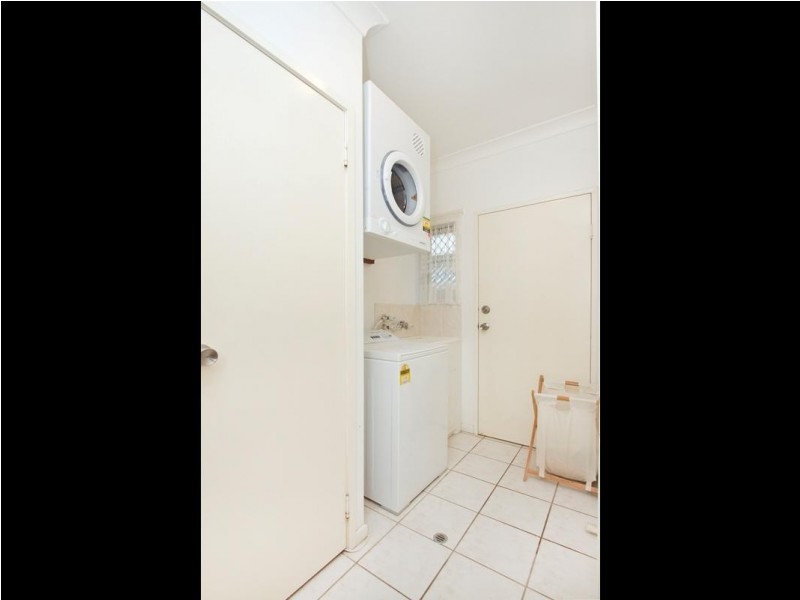 26 Dolphin Close, Kewarra Beach QLD 4879
