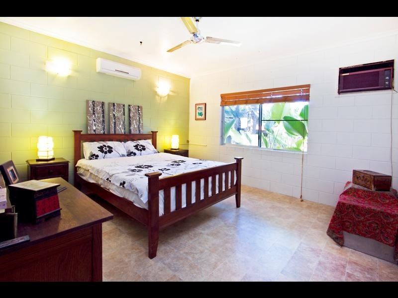 13 Manly Close, Kewarra Beach QLD 4879