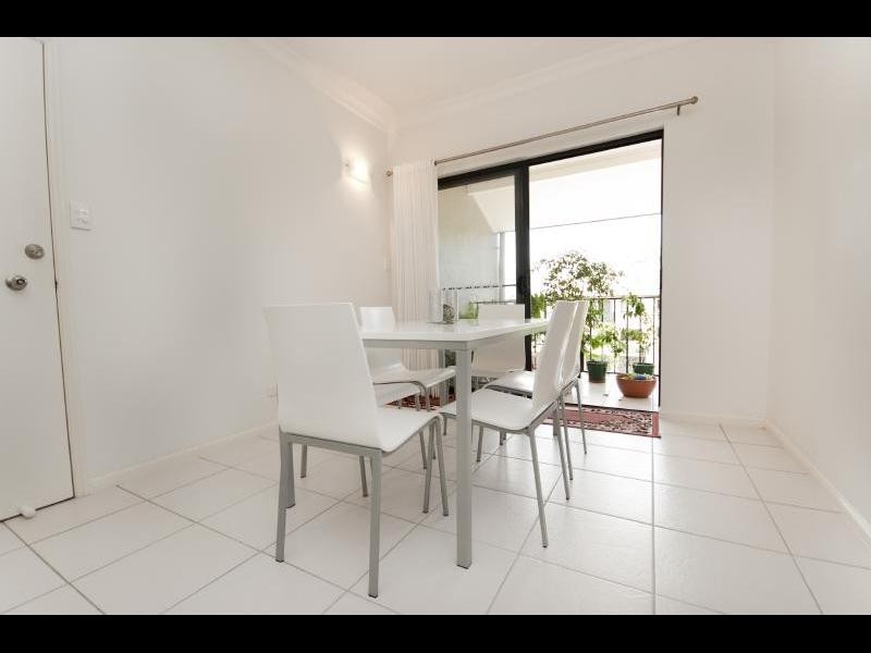 4/294 Kamerunga Road, Freshwater QLD 4870
