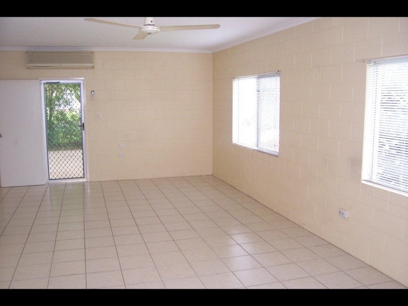 19 Friendship Street, Bentley Park QLD 4869