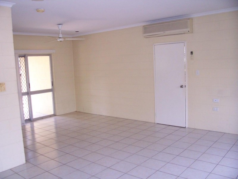 19 Friendship Street, Bentley Park QLD 4869