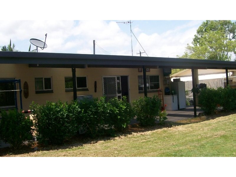 6 Centaur Street, Trinity Park QLD 4879