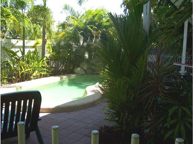 5/30 Charles Street, Cairns QLD 4870