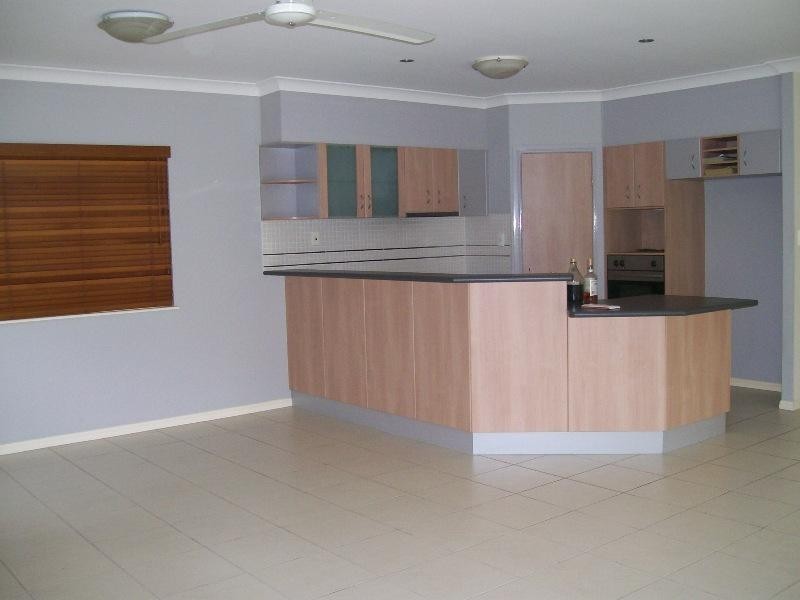 16 Everglade Rise, Park Ridge Estate, Cairns QLD 4870