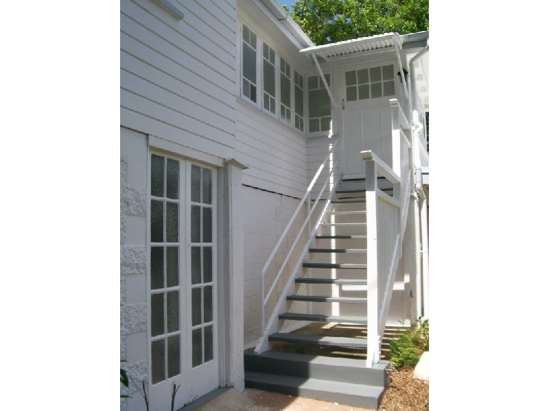 28 Hall Street, Edge Hill QLD 4870