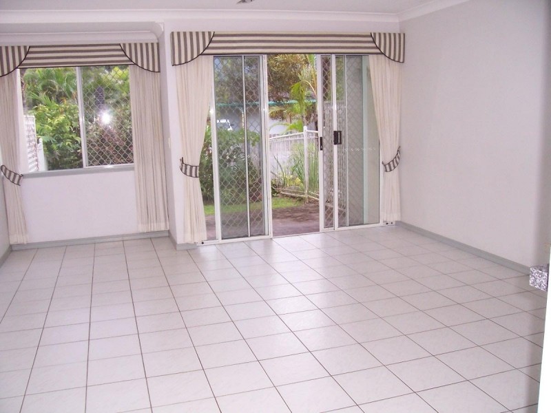 9/3 Quetta Close, Manoora QLD 4870